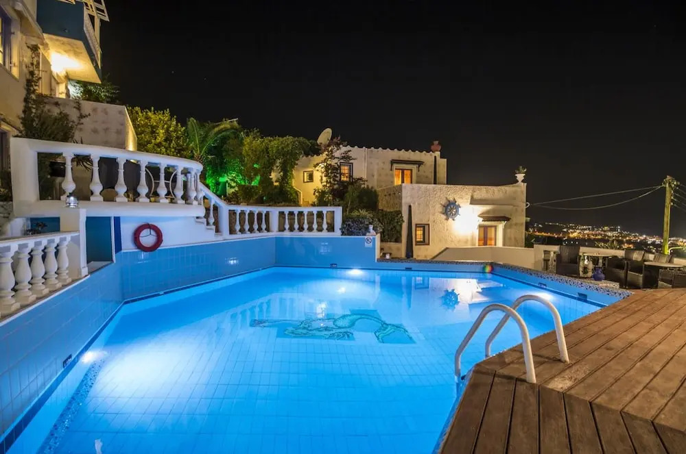 Breath taking views standard apartment for adults only, families, couples