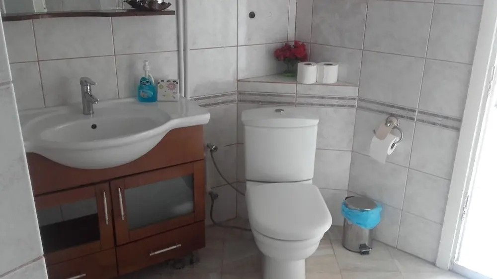 Turquoise Family Suites Apartment