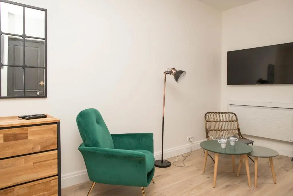 Grand studio style "Industriel" dans le centre historique