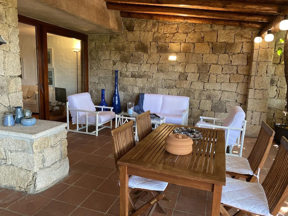 Domus Olivarum -costa Smeralda Villetta 7 Persone, 4 PK, Wifi, Grande Giardino