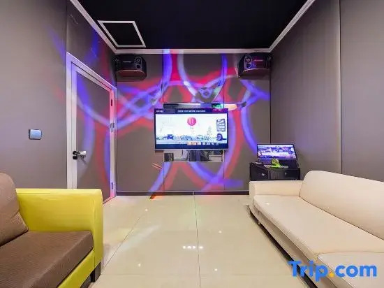 Linqinshuxia Homestay