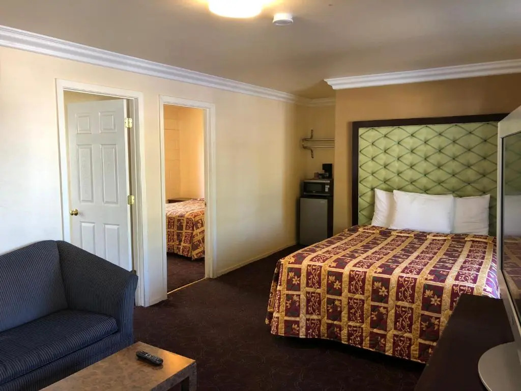 Lamplighter Motel Clearlake