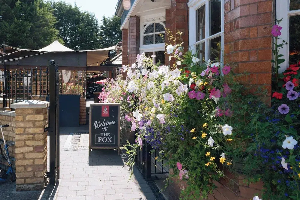 The Fox Pub & Inn