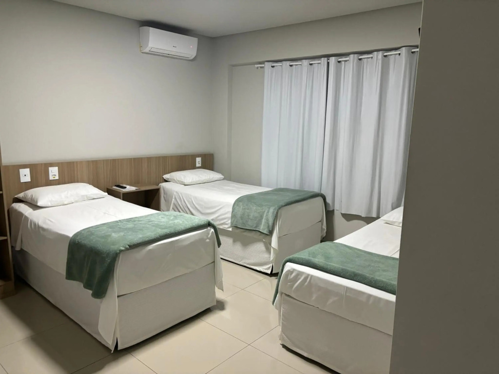Mahle Hotel - BR 116, km 48