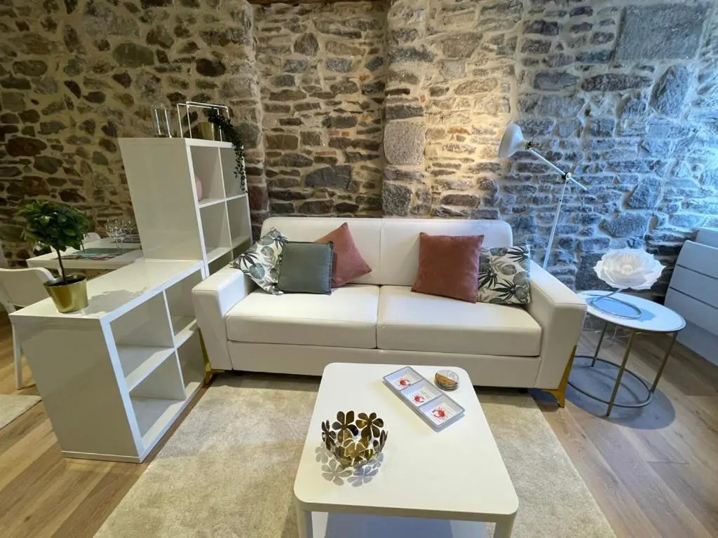 Studio Hypercentre a 1 Mn Plage Et Des Ports