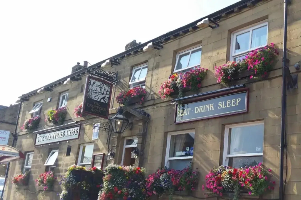 OYO The Croppers Arms