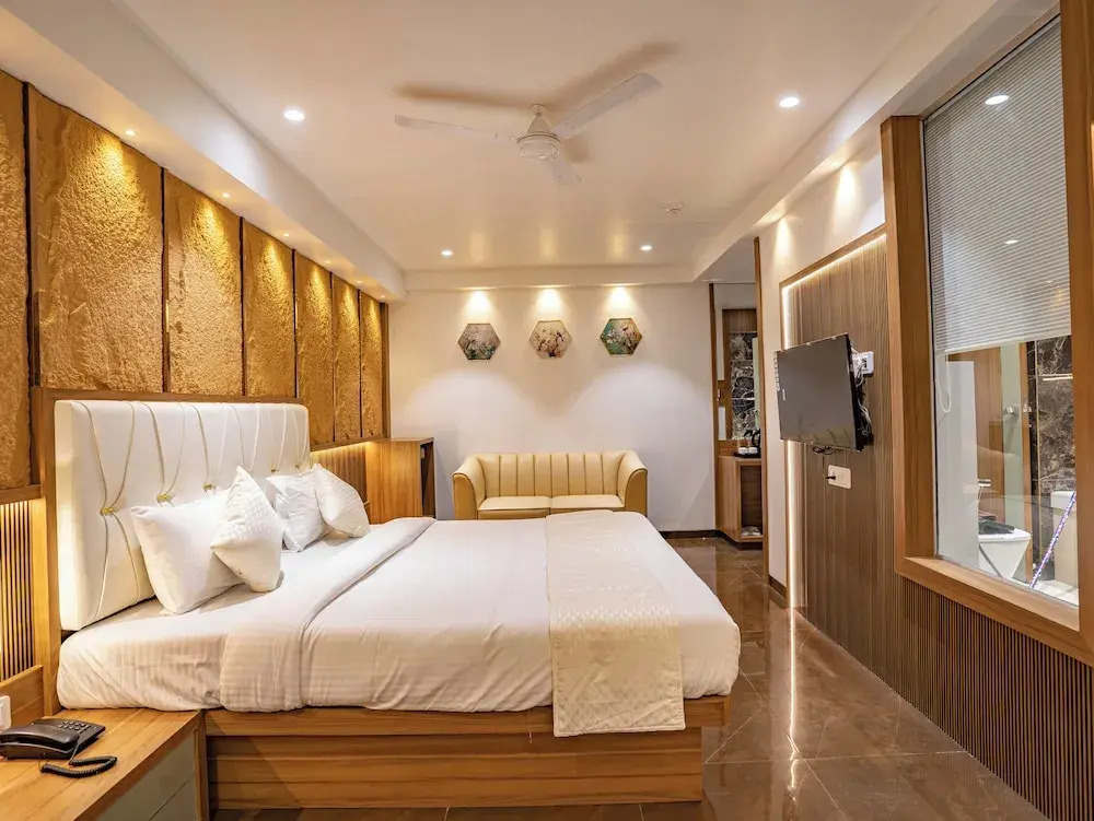 Hotel Supreme Inn