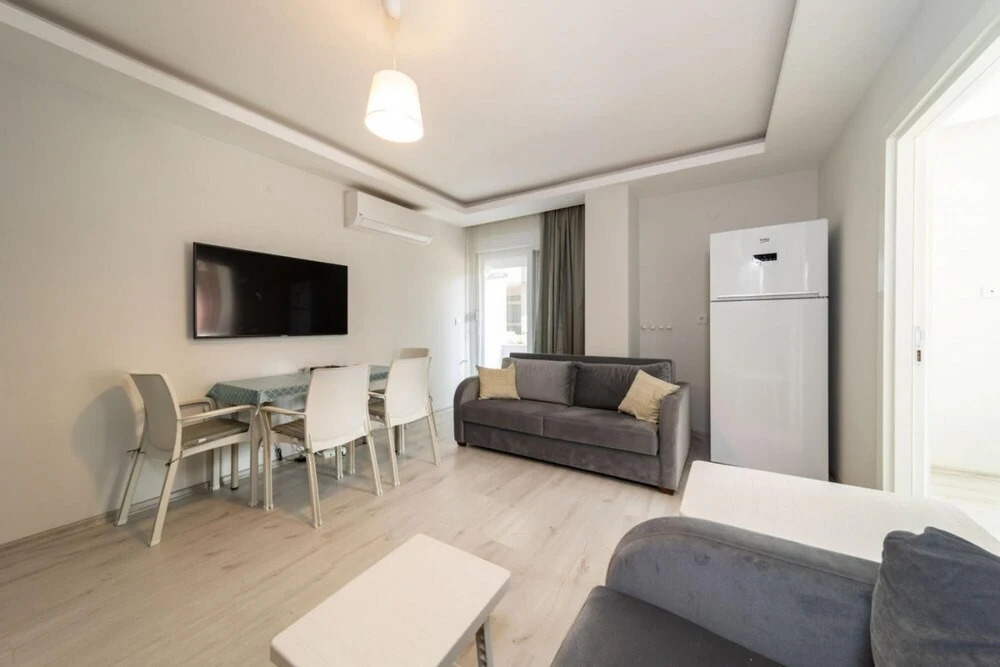 Flat With Shared Pool and Balcony in Konyaaltii