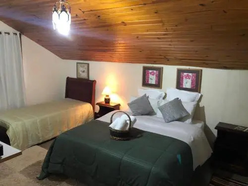 Hospedagem Platô