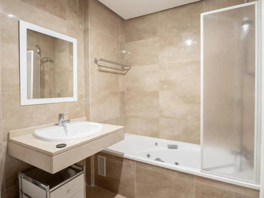 2284-Apt with Big Terrace with Sea View