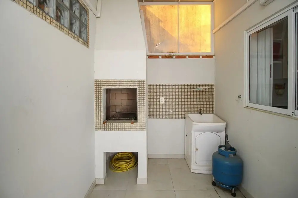 Casa 2 quartos - 256