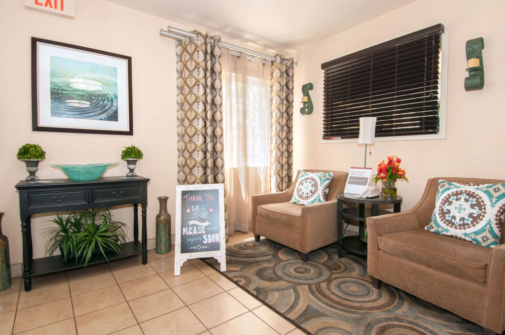 Sonesta Simply Suites Garden Grove Anaheim