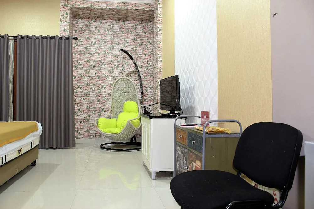 ZEN Rooms Cipete Utara