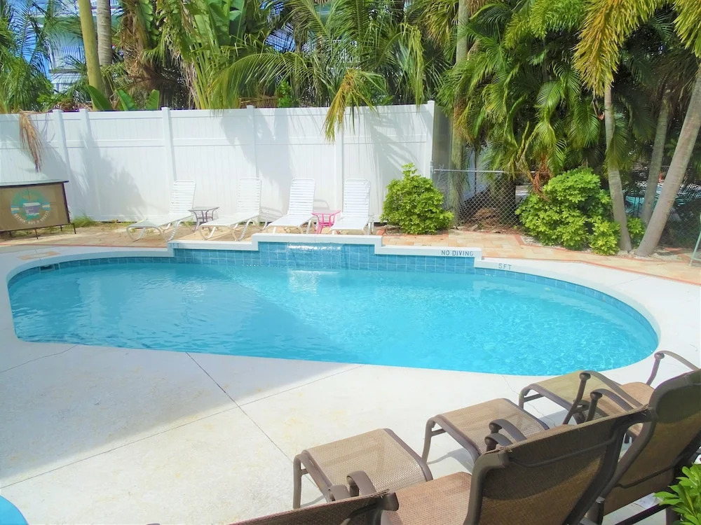 315 Canal Rd 2 Bedrooms 2 Bathrooms Duplex