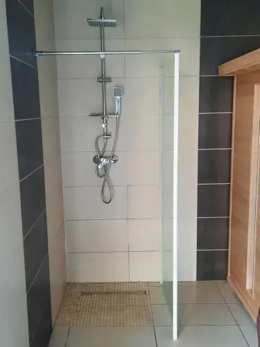 Dinda Apartman