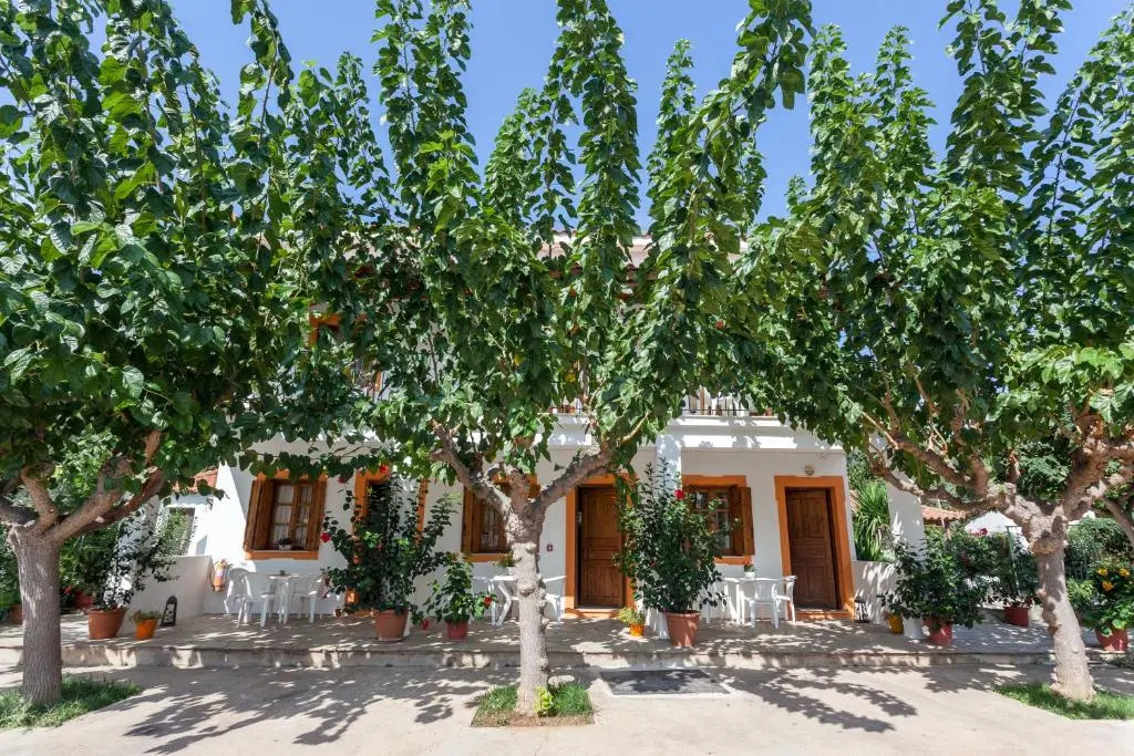 Smaragdi studios