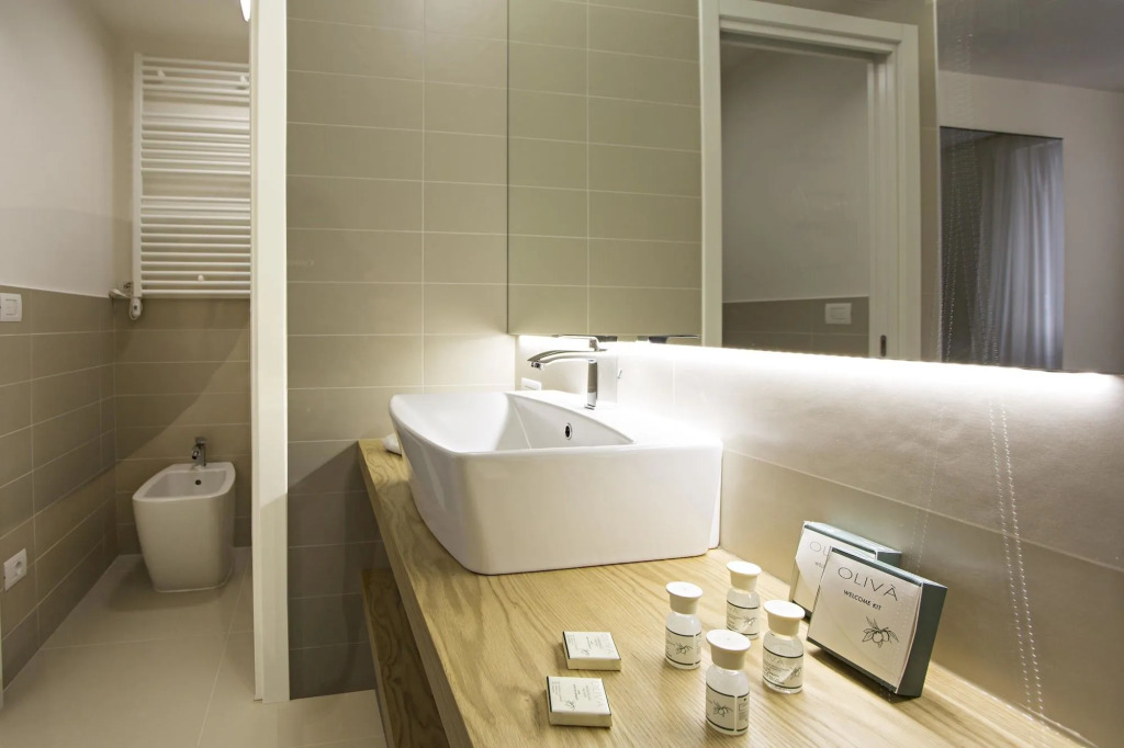 Borgoleoni 18 - Room and Breakfast
