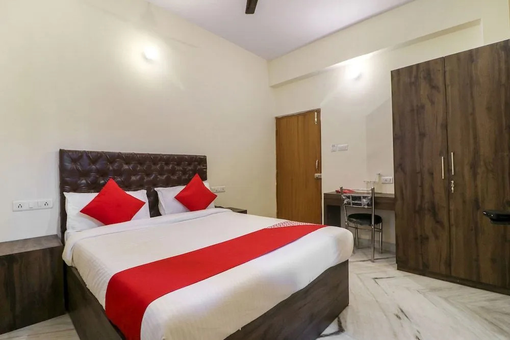Oyo Flagship 39735 Kewal Palace
