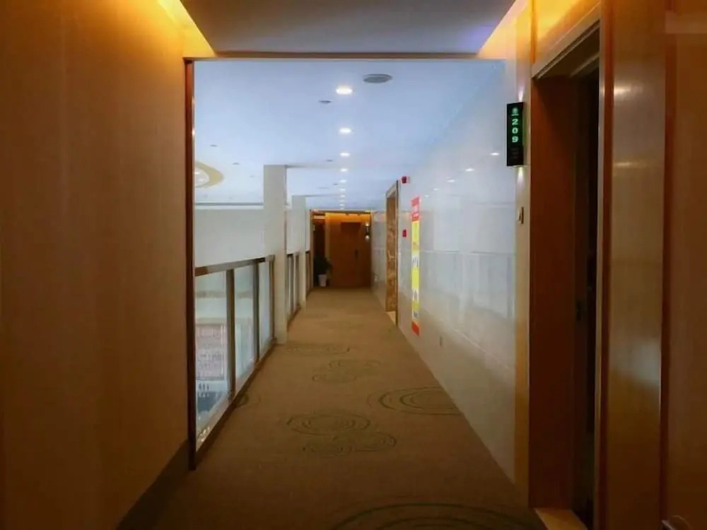 GreenTree Inn Anhui Fuyang Yingshang Yingyang Road Suzhou Manor Business Hotel