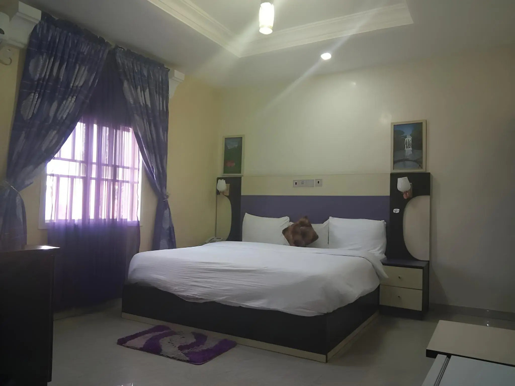 Nera Hotels