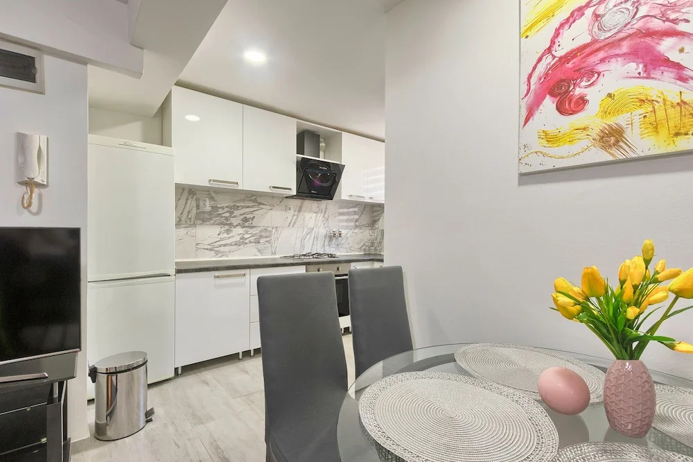 Apartment Old City 1