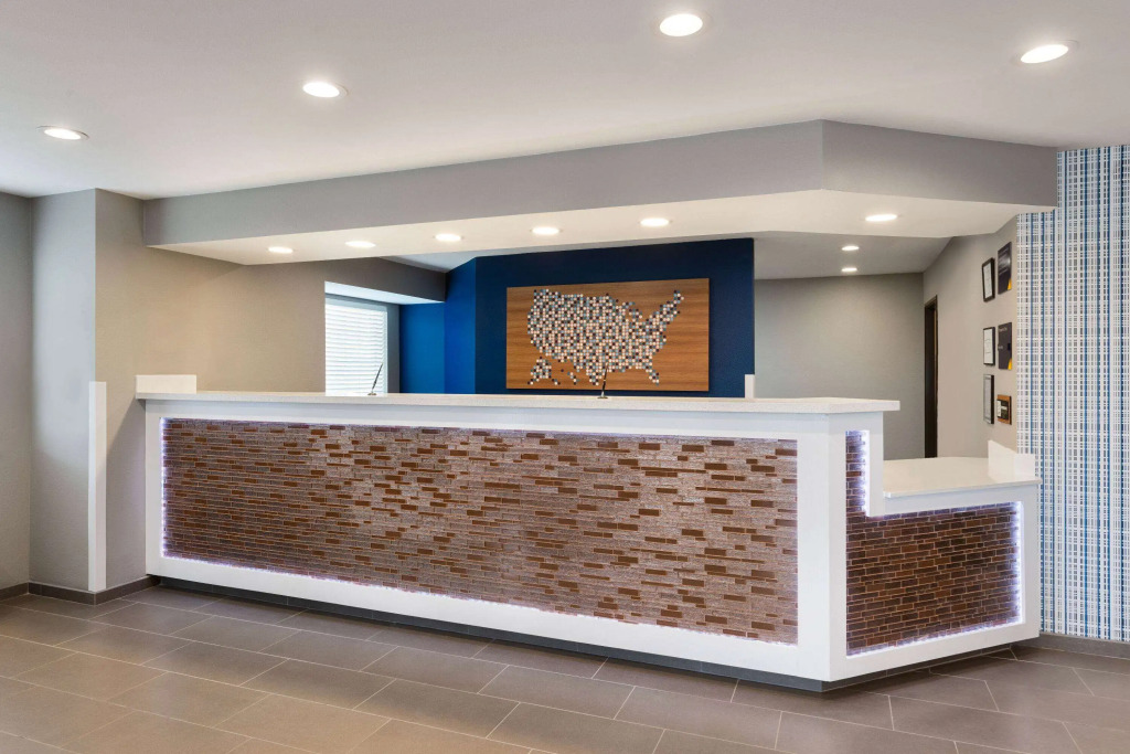 Microtel Inn and Suites Independence