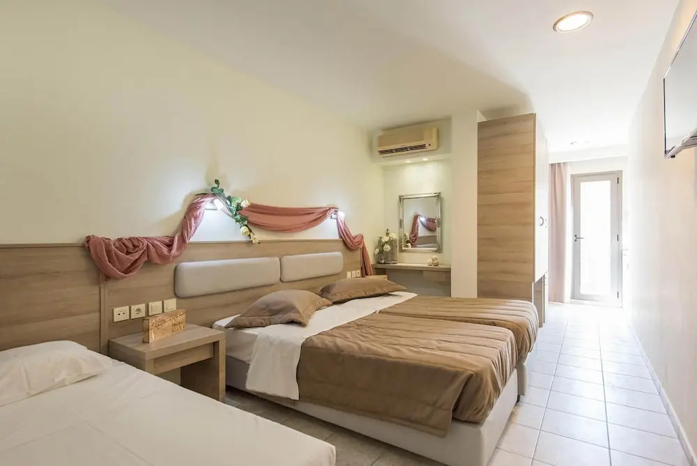 Stunning Room for 3 People Wanting to Have an Amazing Vacational Expirience