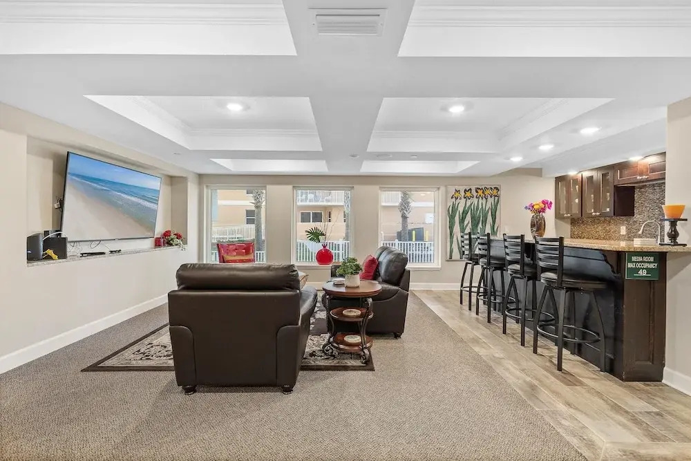 Dimucci Tower 404
