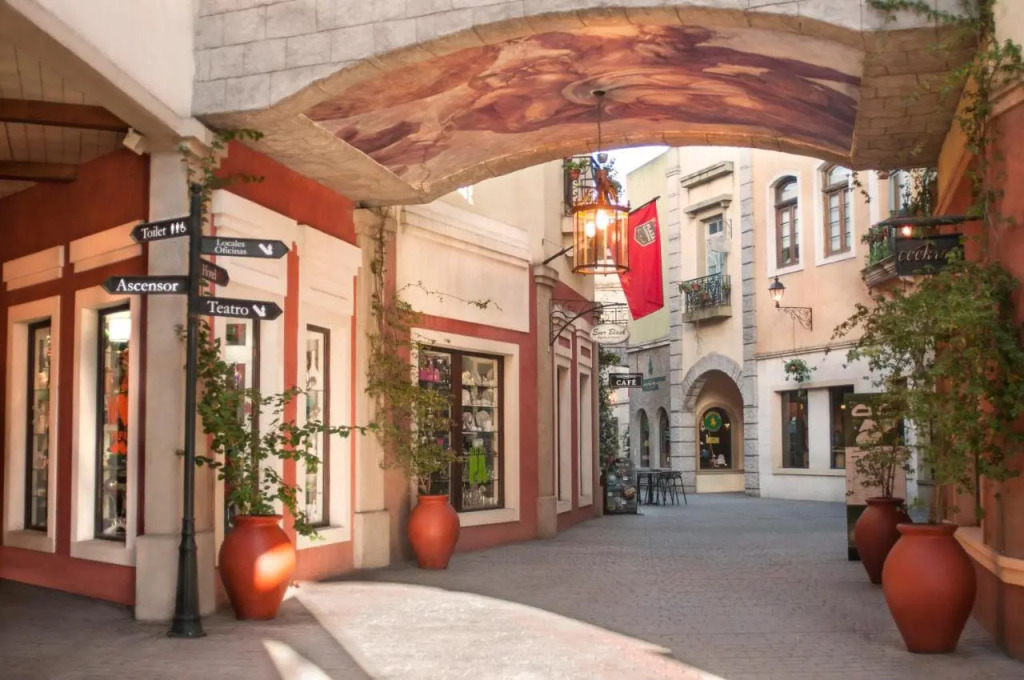 Hotel Plaza Central Canning