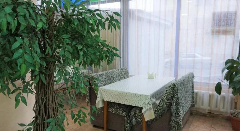 Turkestan Hotel