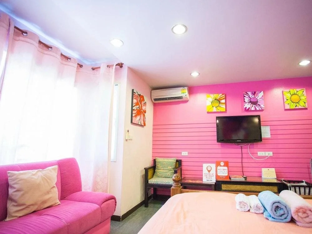 NIDA Rooms Prao 20 Night Bazaar