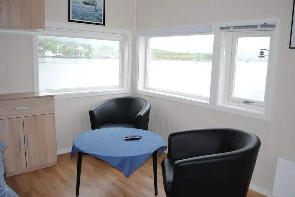 Furoy Hotel Apartments and Boating