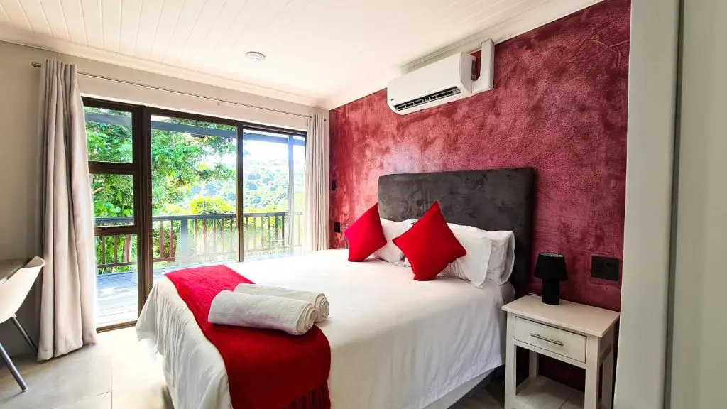 Vincent Valley Lodge