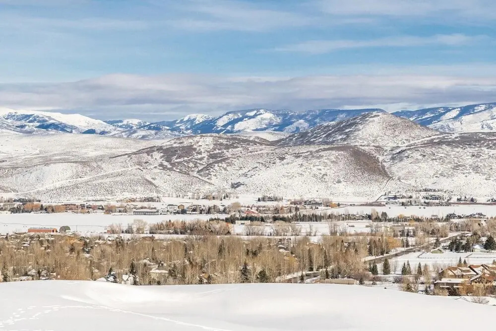 Modern-mountain Townhome Perfect Spot for Your Next ski Luxury Getaway