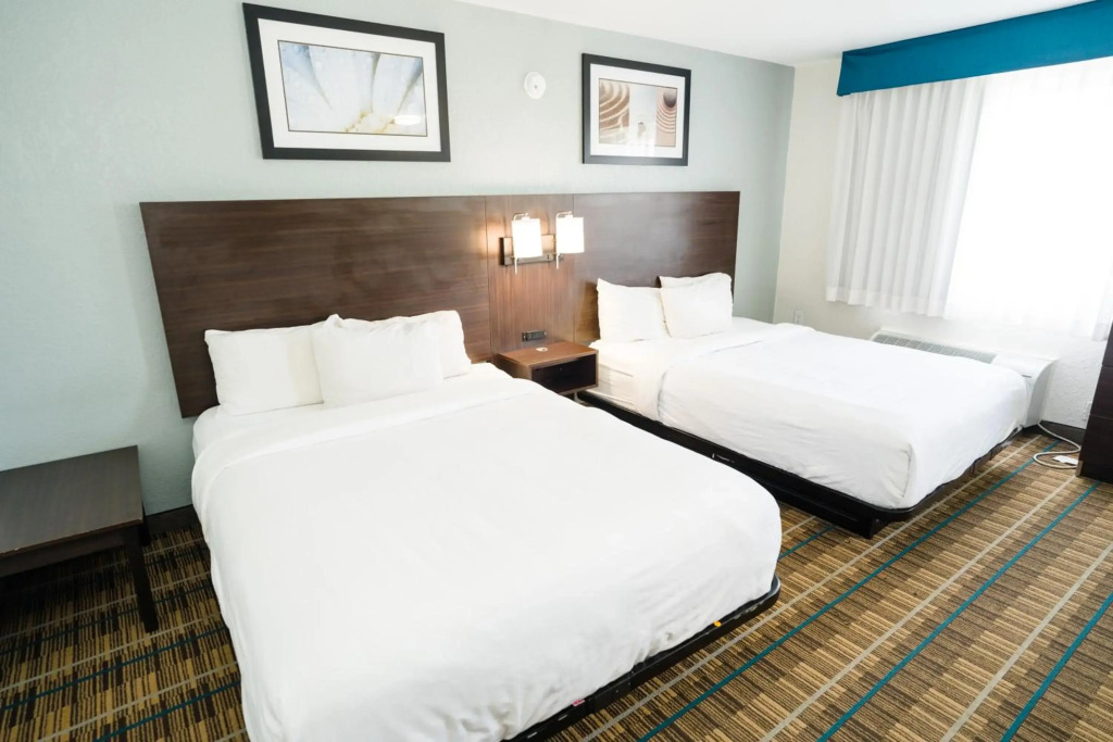 MainStay Suites Knoxville Airport