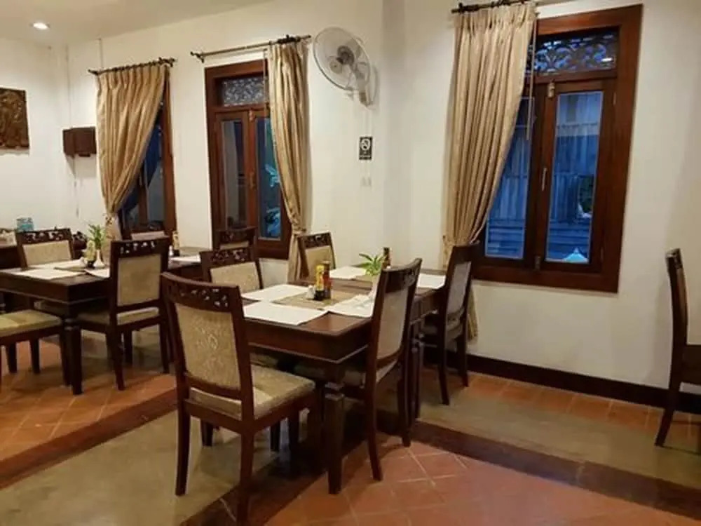 Akira Luang Prabang