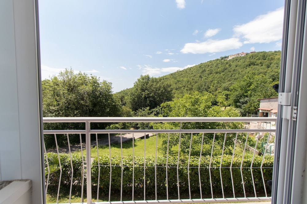Apartments Vesna
