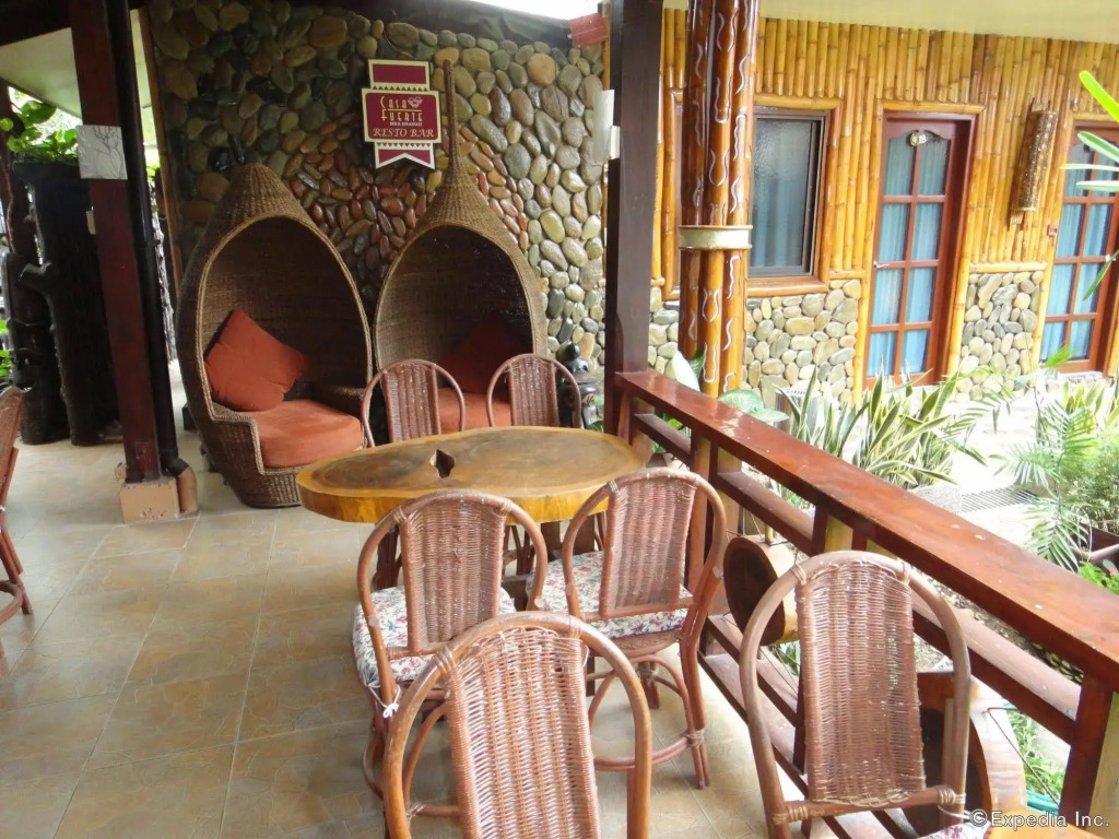 OYO 676 Casa Fuerte Bed And Breakfast
