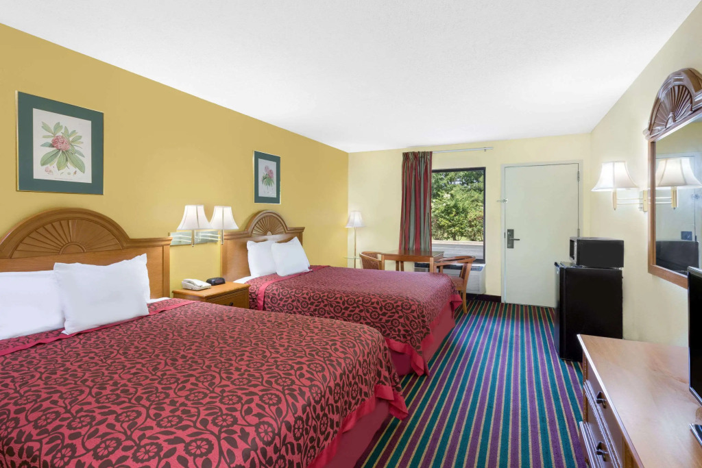 Days Inn by Wyndham Biscoe