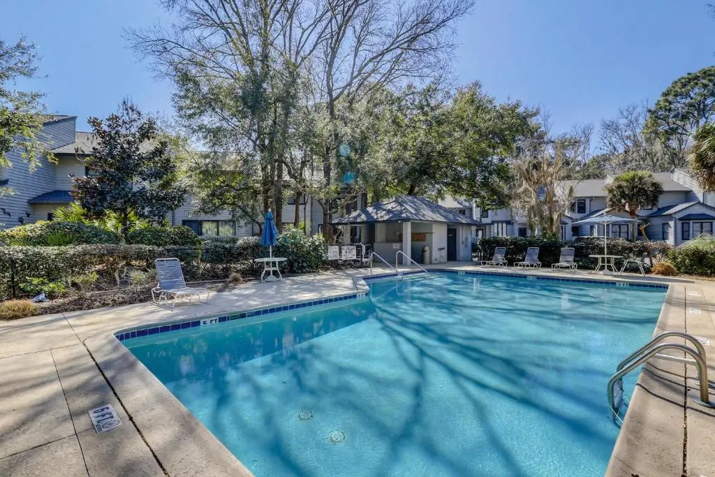 81 Ocean Breeze 2 BR condo Forest Beach