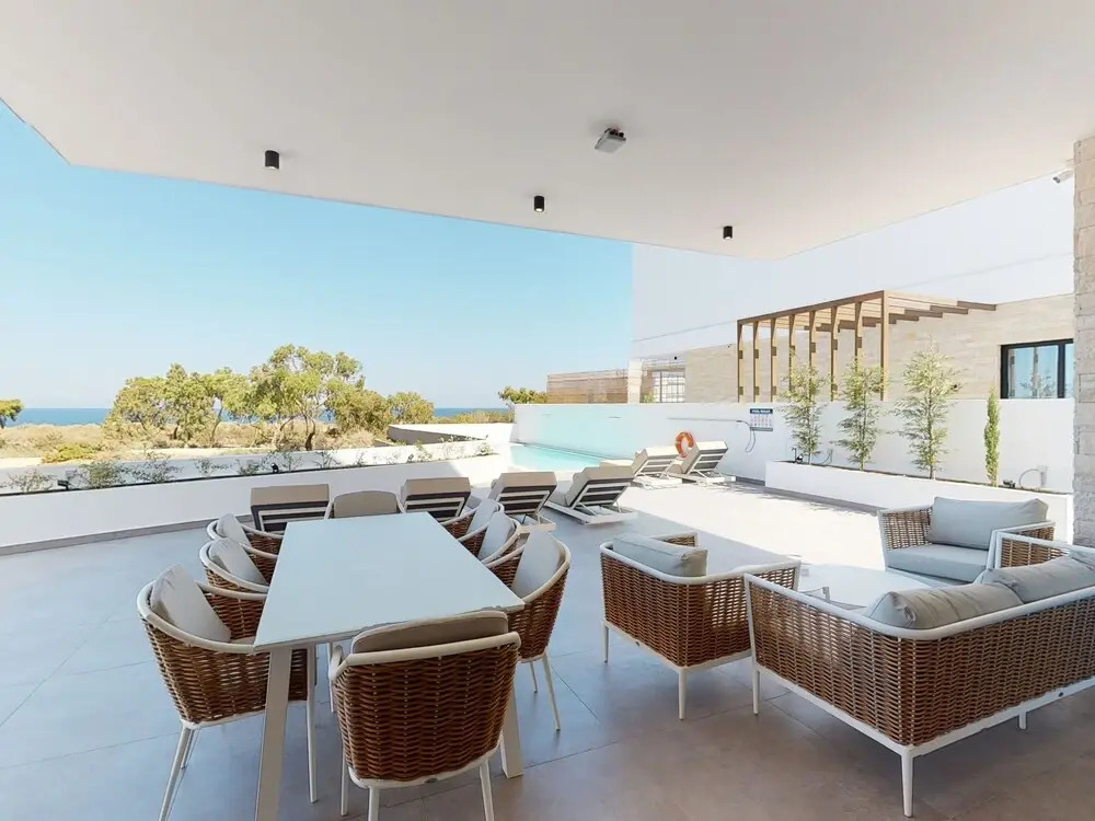 Sanders Konnos Bay Ourania - Gorgeous 5-bedroom Villa With Sea View