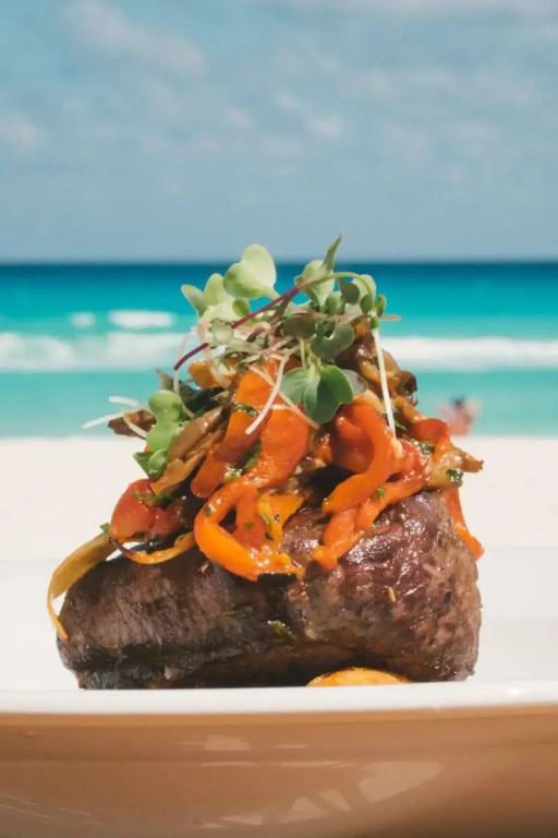 Hotel NYX Cancun