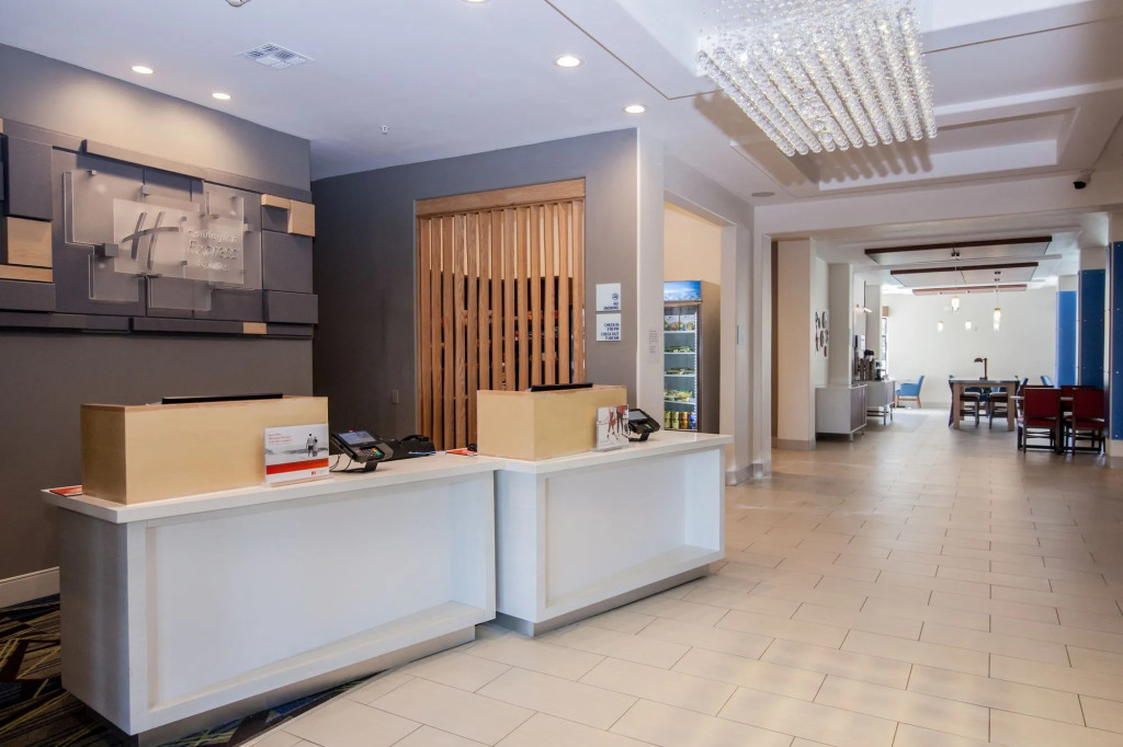 Holiday Inn Express Houston-Alvin by IHG