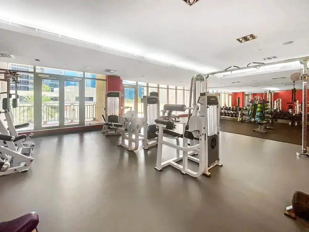 Silkhaus High Floor in Southridge Modern Tower