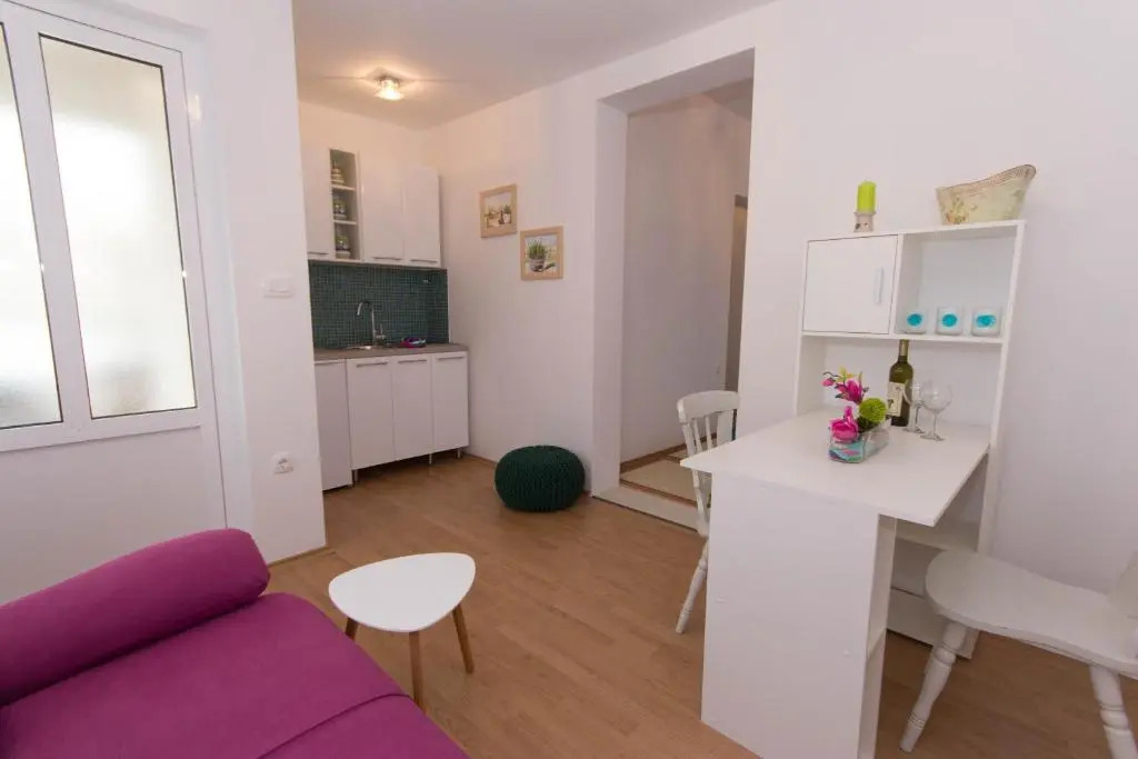 Apartments Kruno