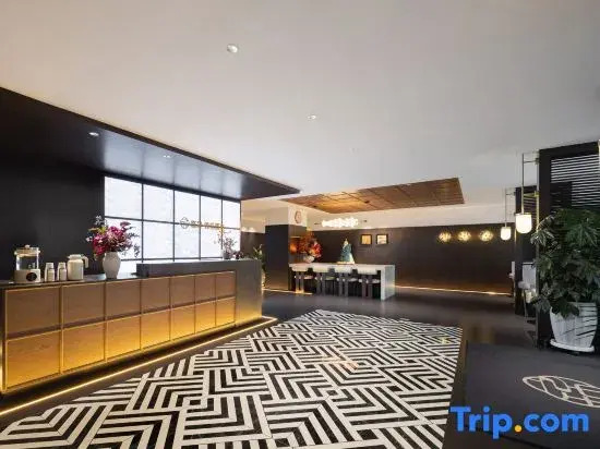 Linli • Jinyue | AESTHETIC • FASHION Art Hotel