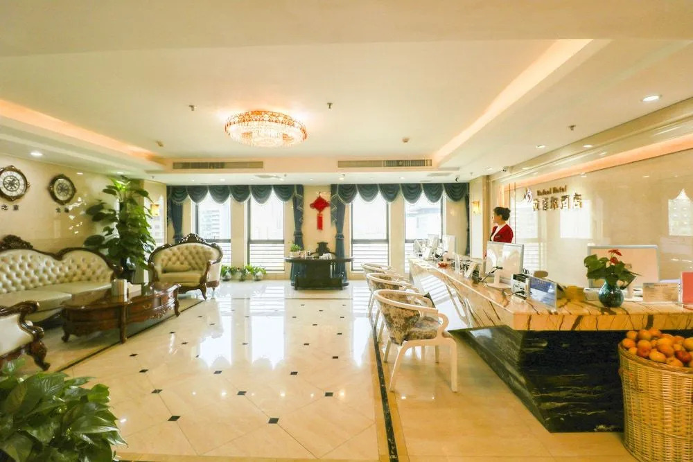 Rafael Hotel