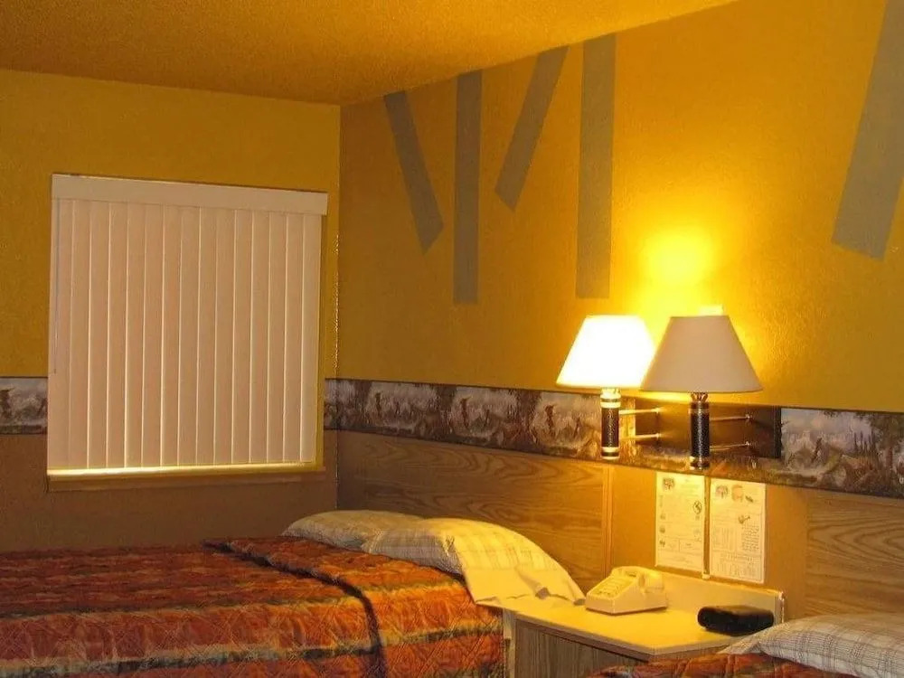 Earth Inn Motel - Jackson