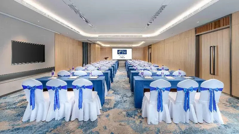 佛山顺德乐从智选假日酒店 Holiday Inn Express Foshan Shunde Lecong by IHG