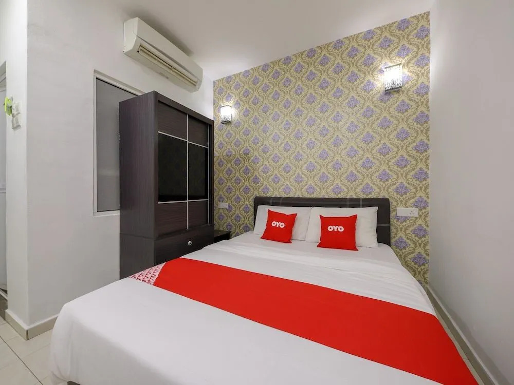 OYO 89497 Dream Nur Hotel